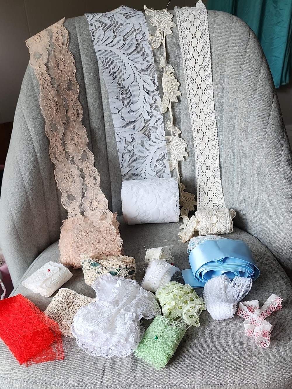 Vintage 70s Lace Remnants Yards Sewing Projects